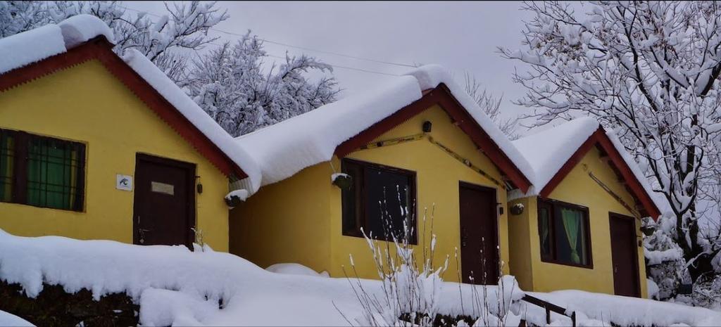 Xra Cottage Joshīmath Exteriör bild